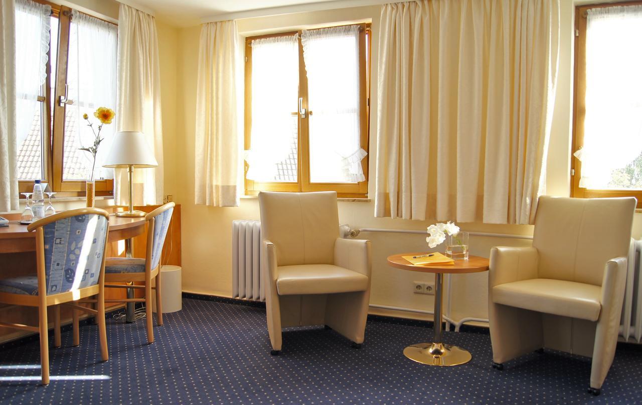 Hotel Gasthof Kreuz Bad Buchau Exterior foto